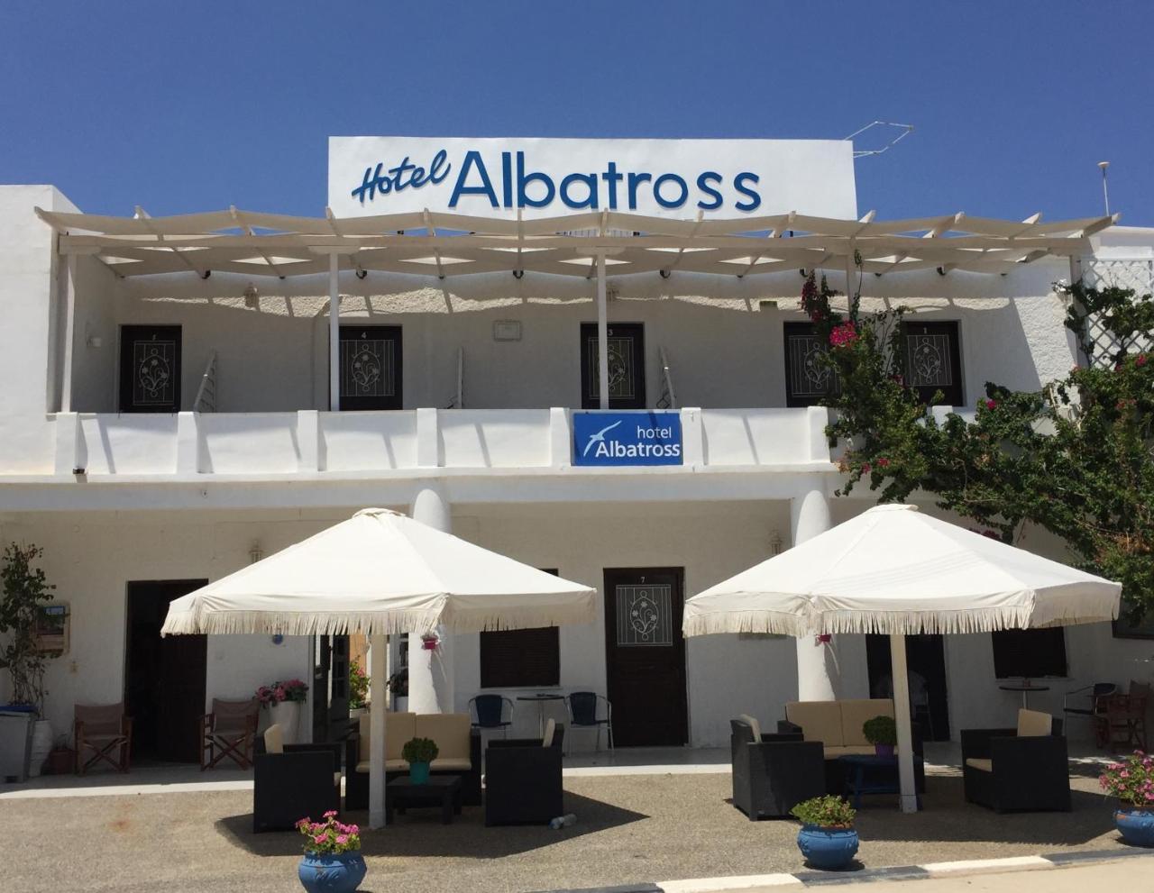 מלון Livadi  Albatross מראה חיצוני תמונה